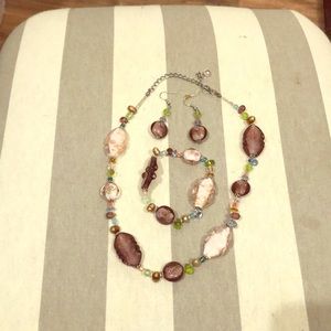 Necklace set